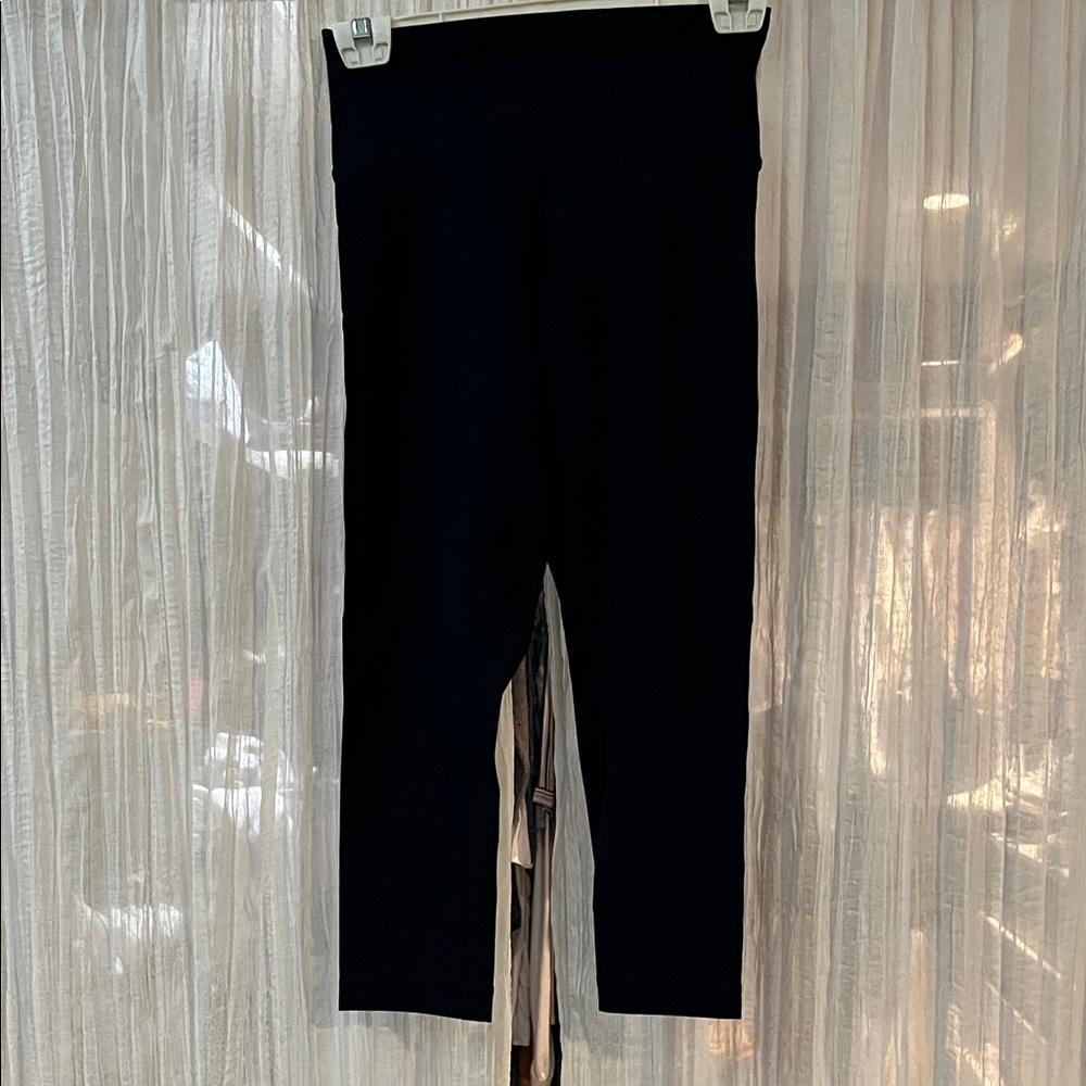 Lululemon/Peloton dark blue high waist leggings